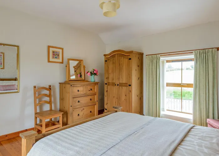 Grove Fort Self Catering Farmhouse