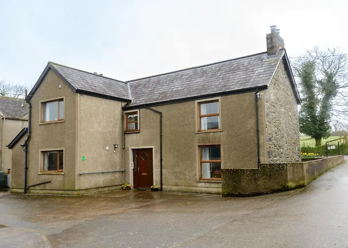 Grove Fort Self Catering Farmhouse